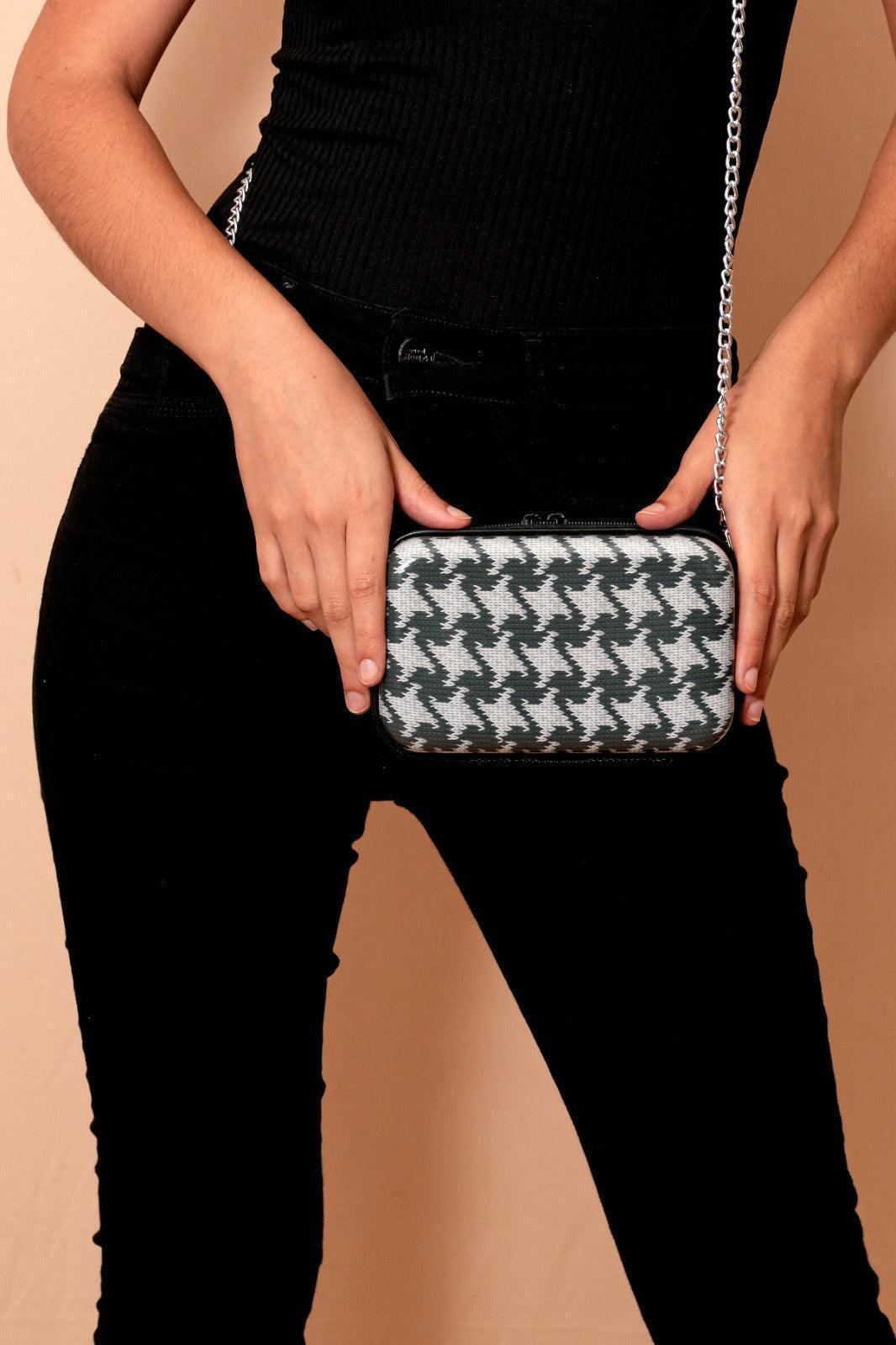Bolsa Shoulder Bag P Horizontal - Rick and Morty - Pochete Slim Kameleon - Kameleon Bags